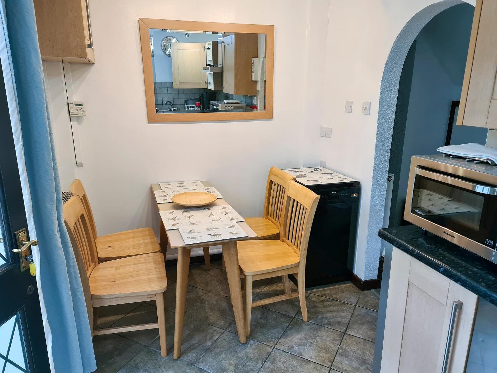 Oakleigh Cottage Llangelynin  Экстерьер фото
